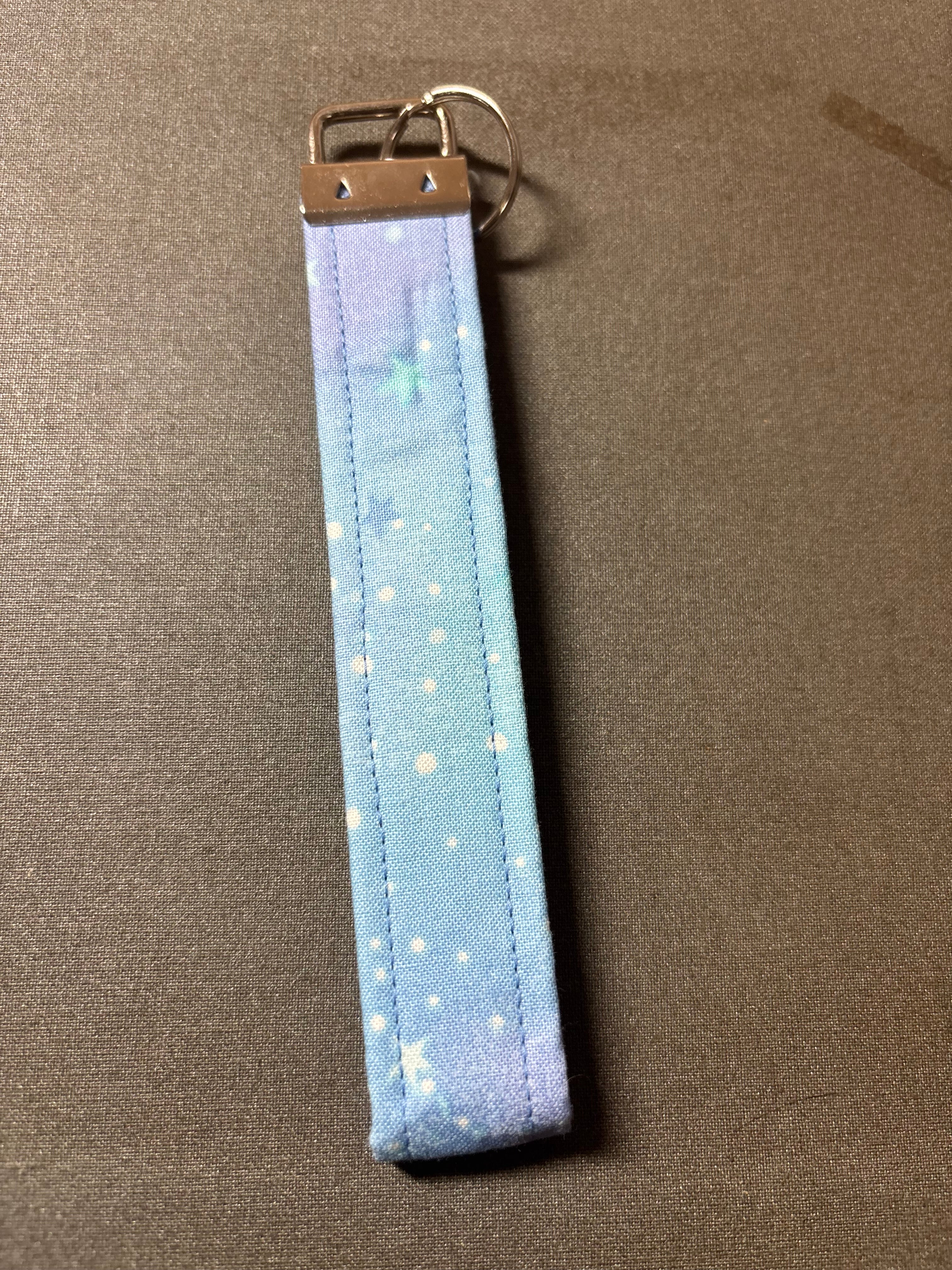 Wristlet keychain