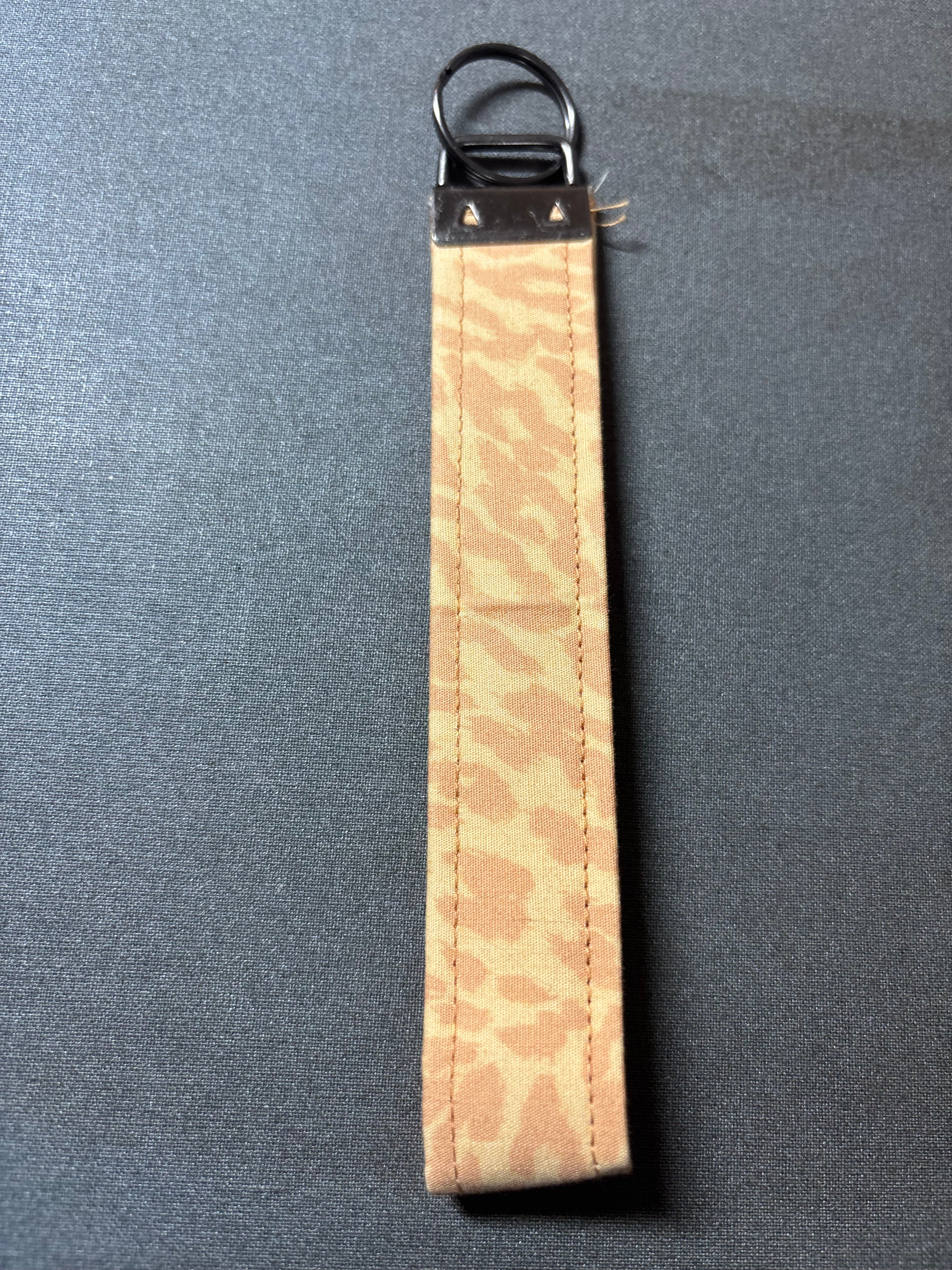 Wristlet keychain