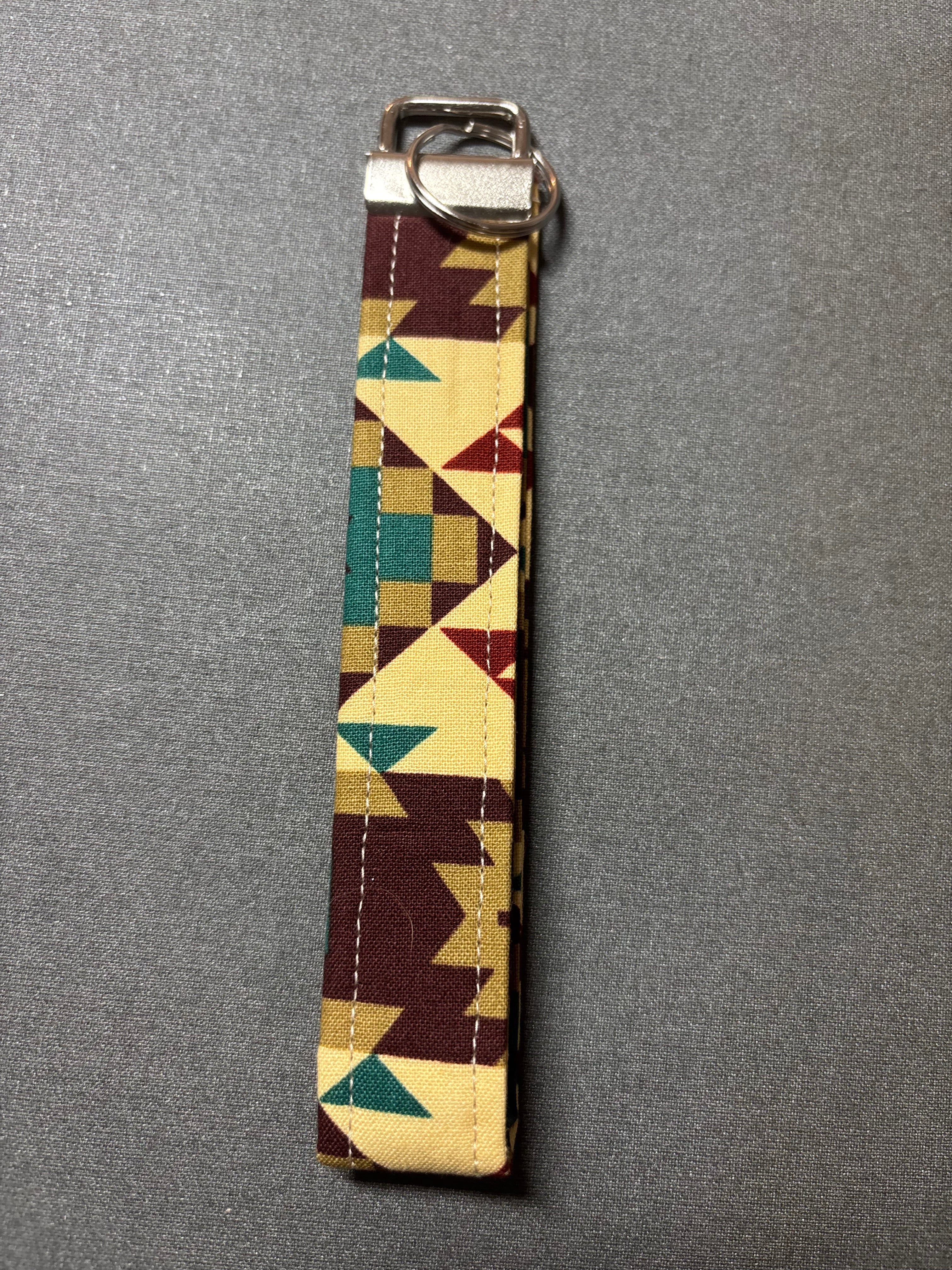 Wristlet keychain