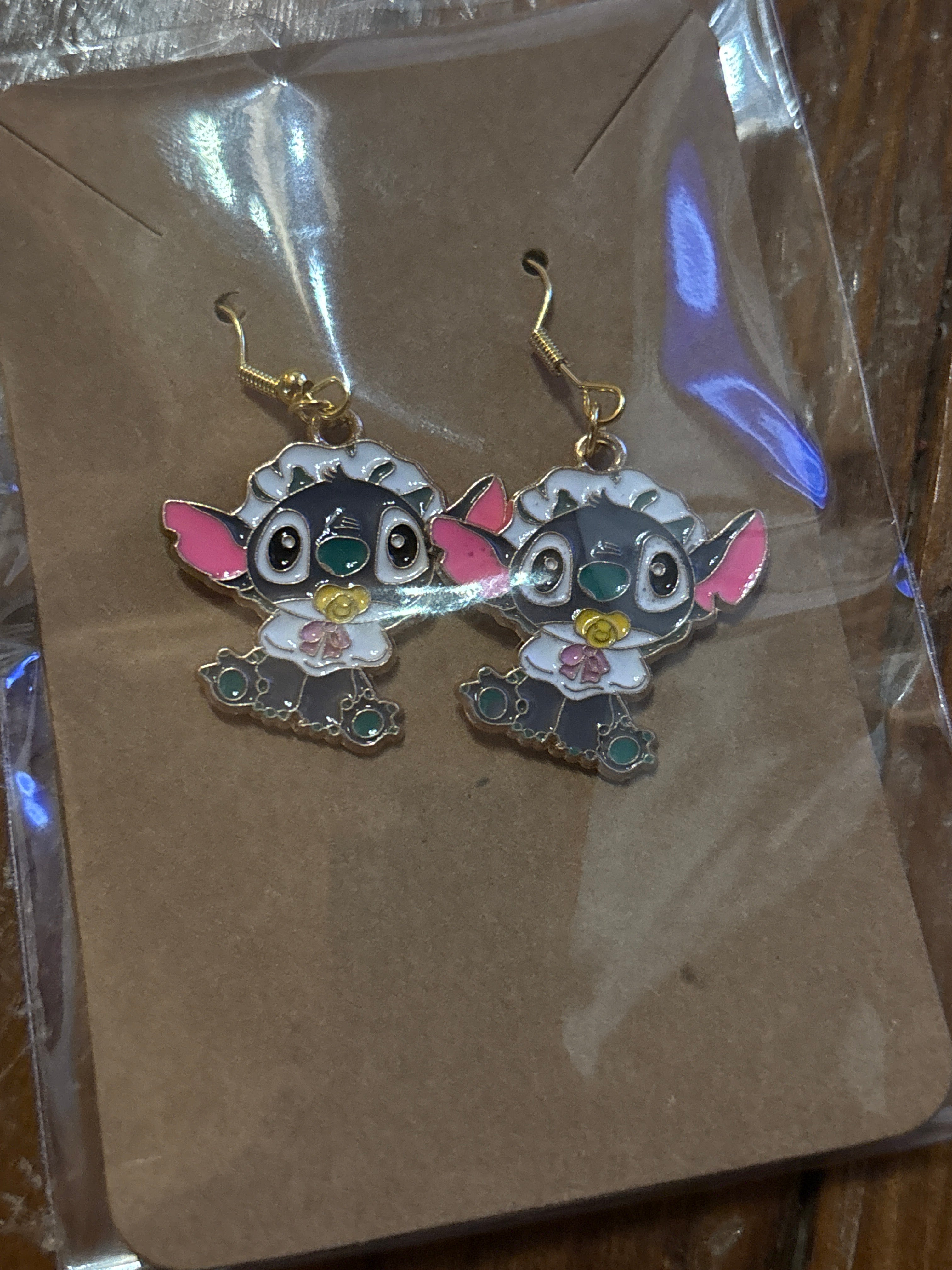 Stitch earrings