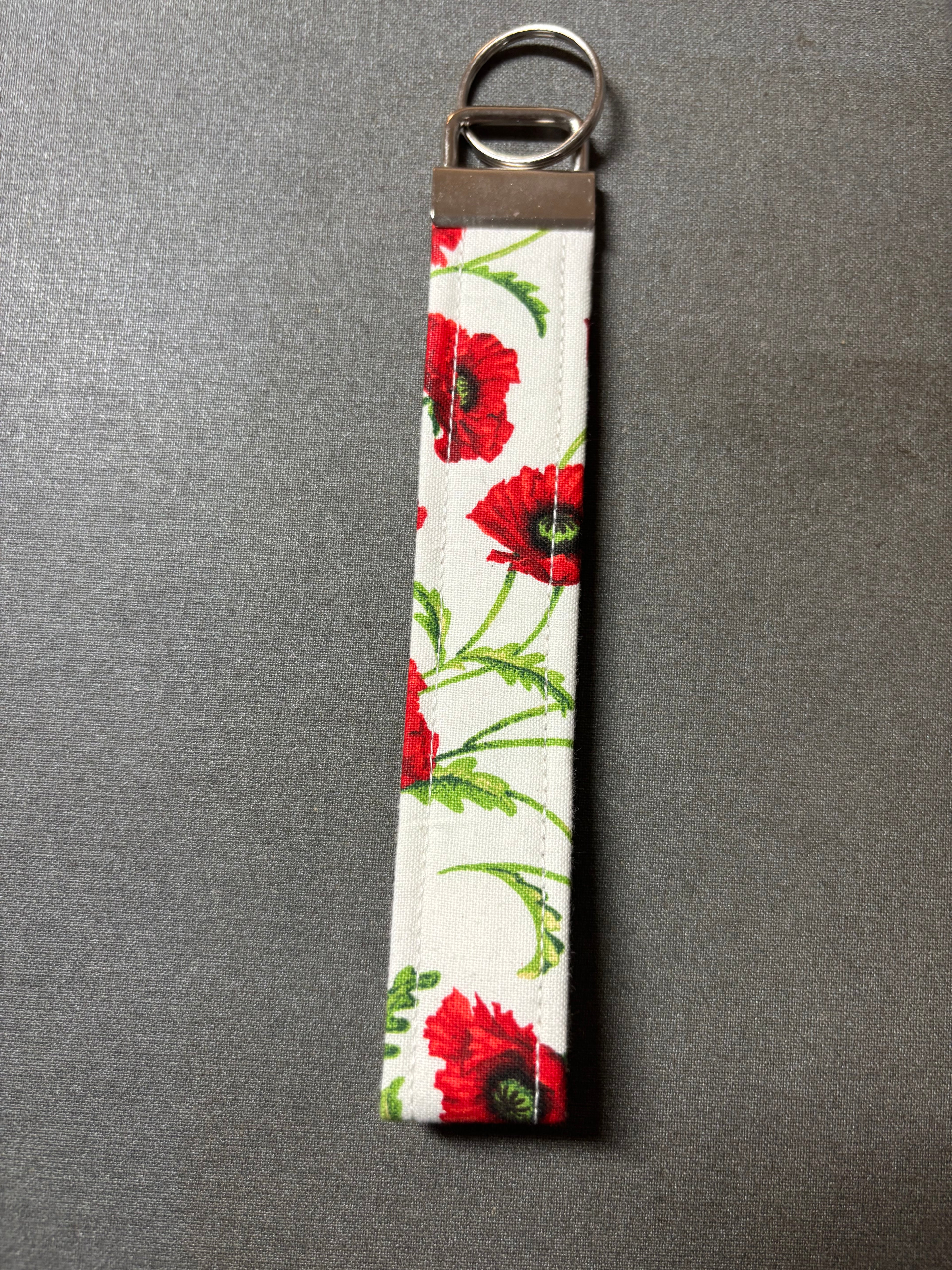 Wristlet keychain