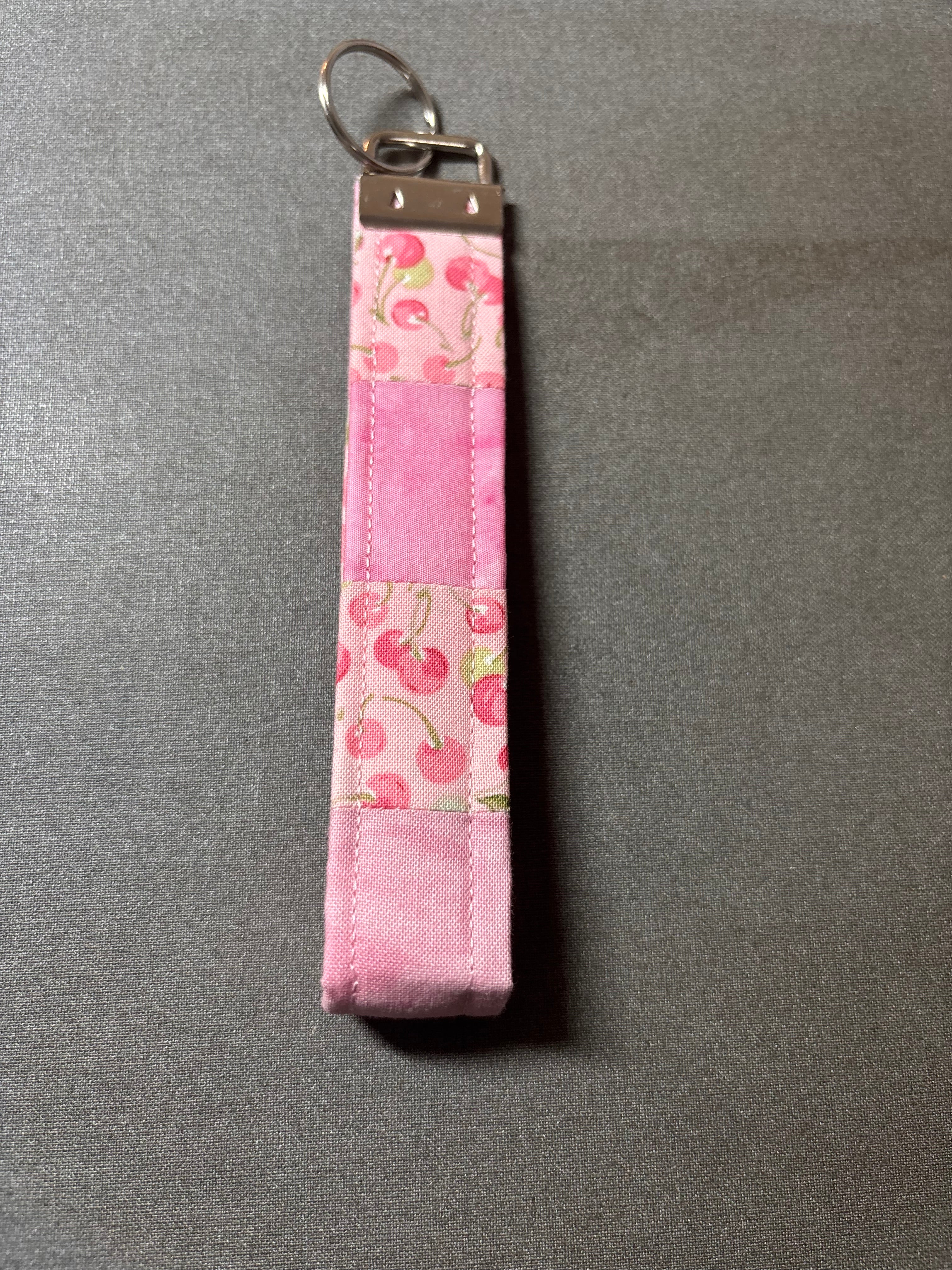 Wristlet keychain