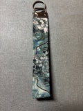 Wristlet keychain