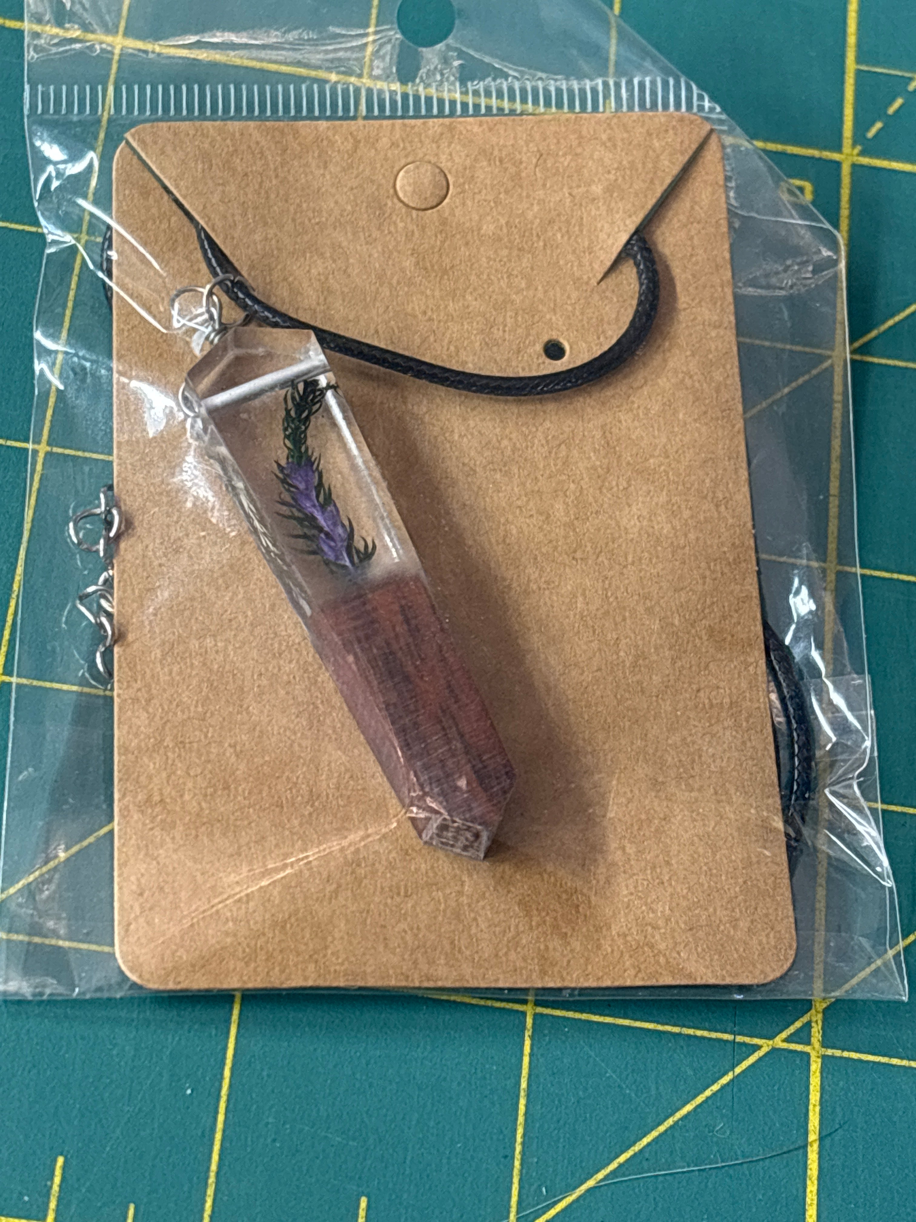 Flower in resin necklace