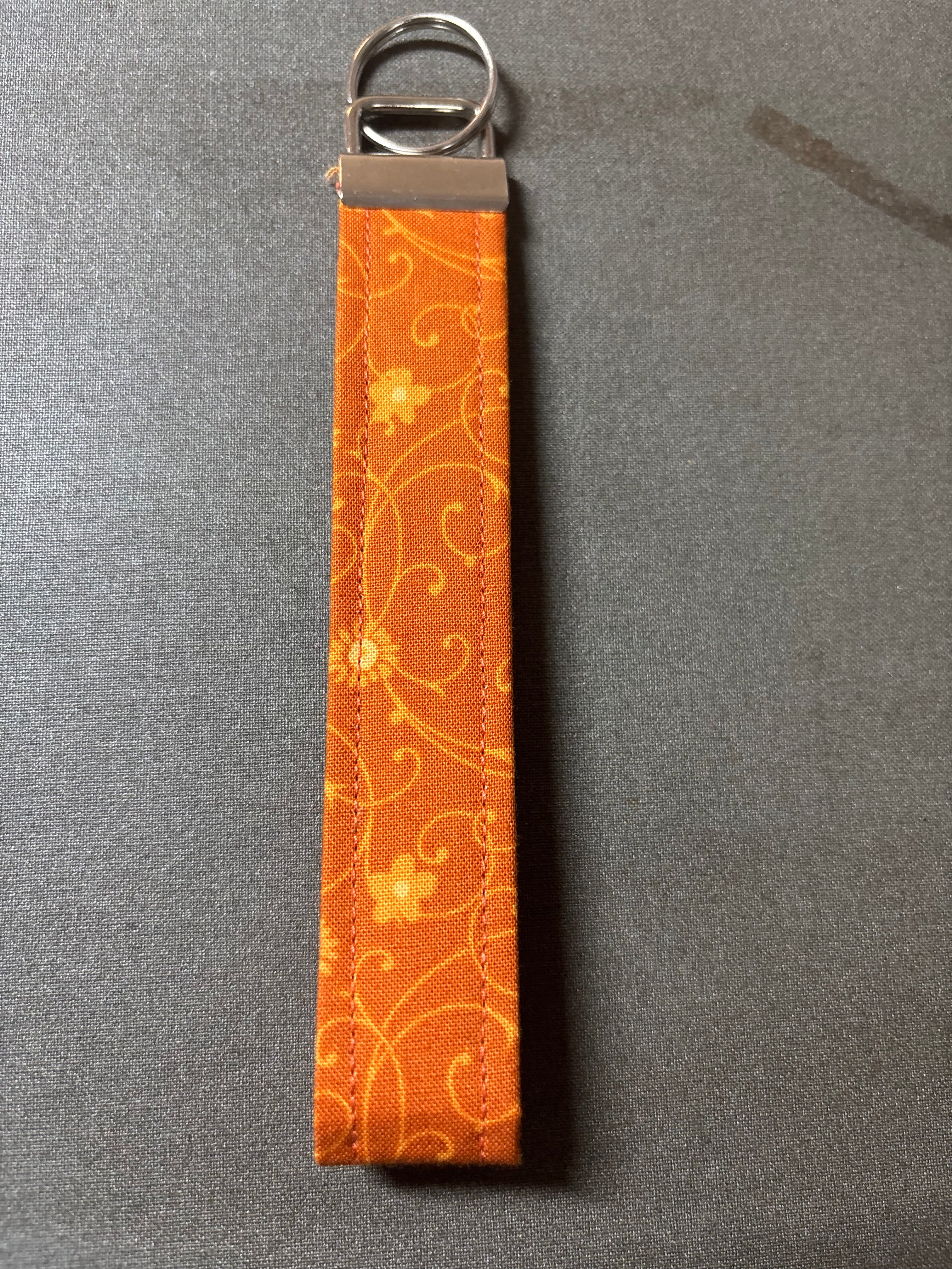 Wristlet keychain