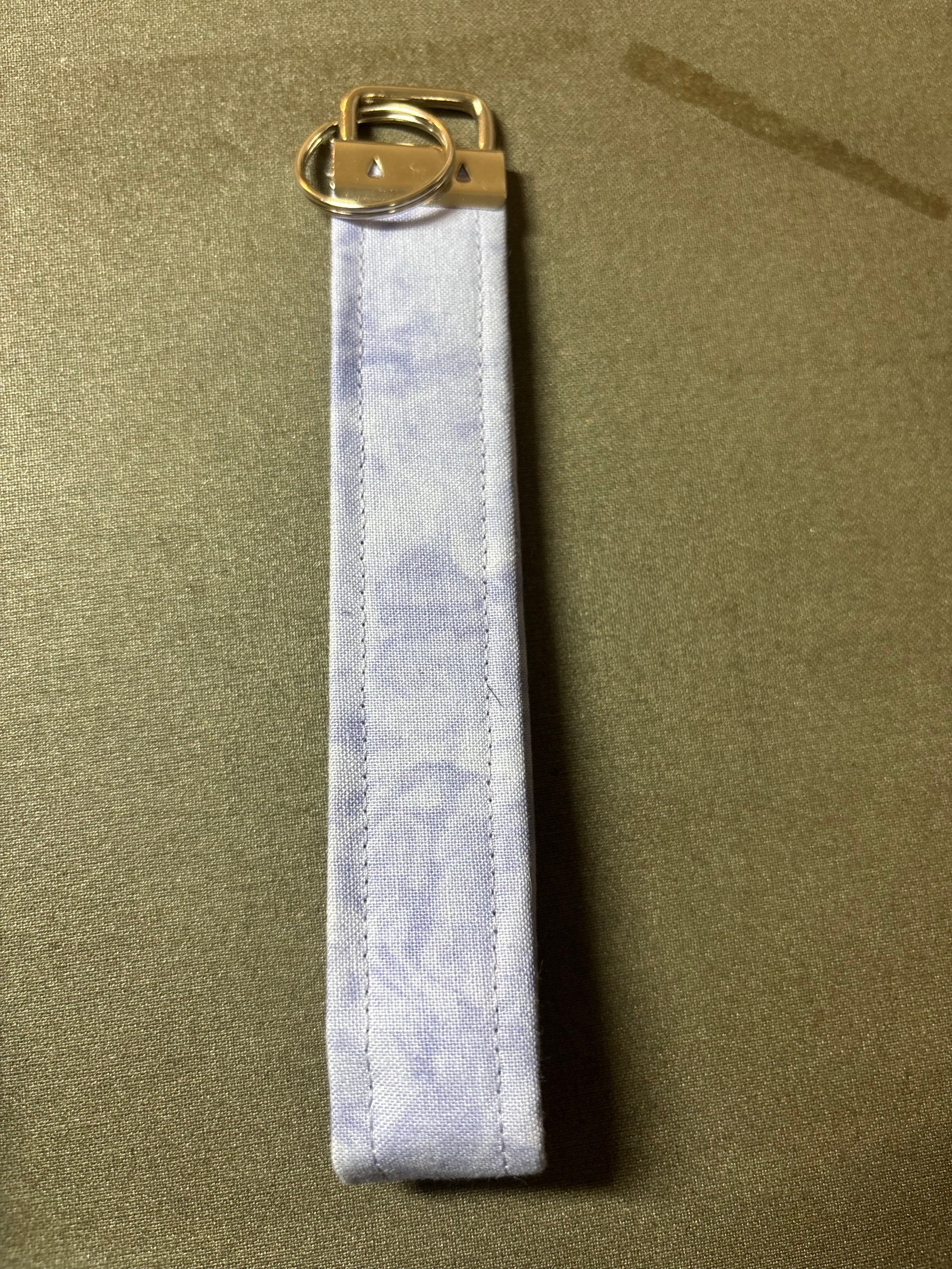 Wristlet keychain