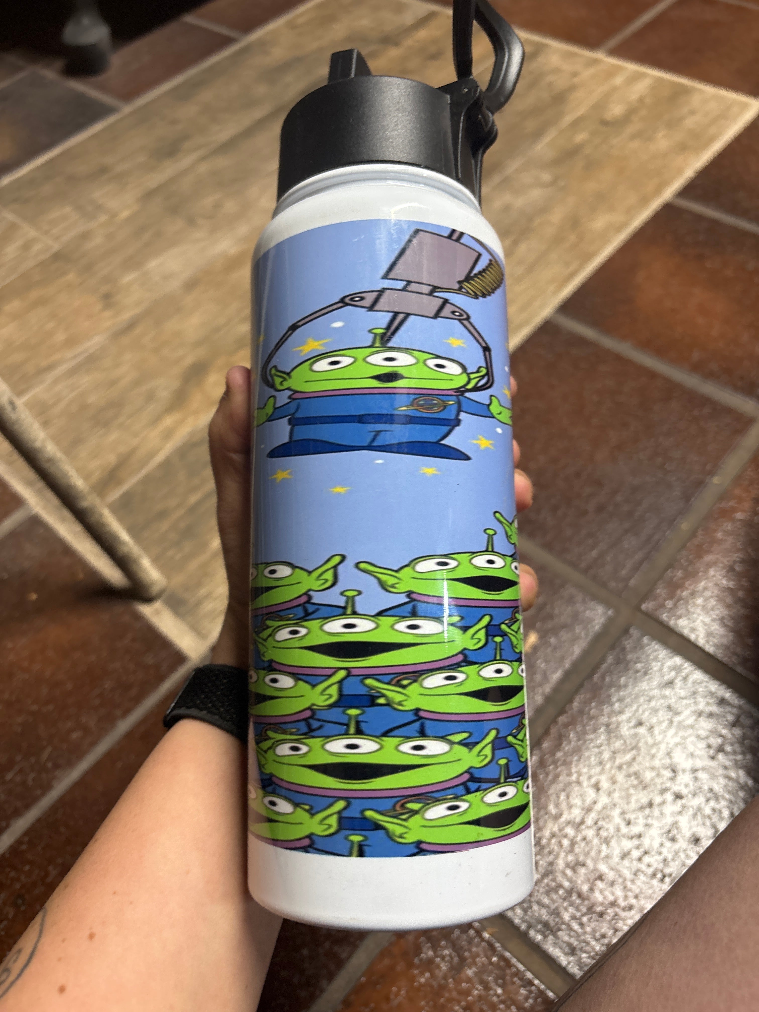 Toy story alien 30 ounce water bottle