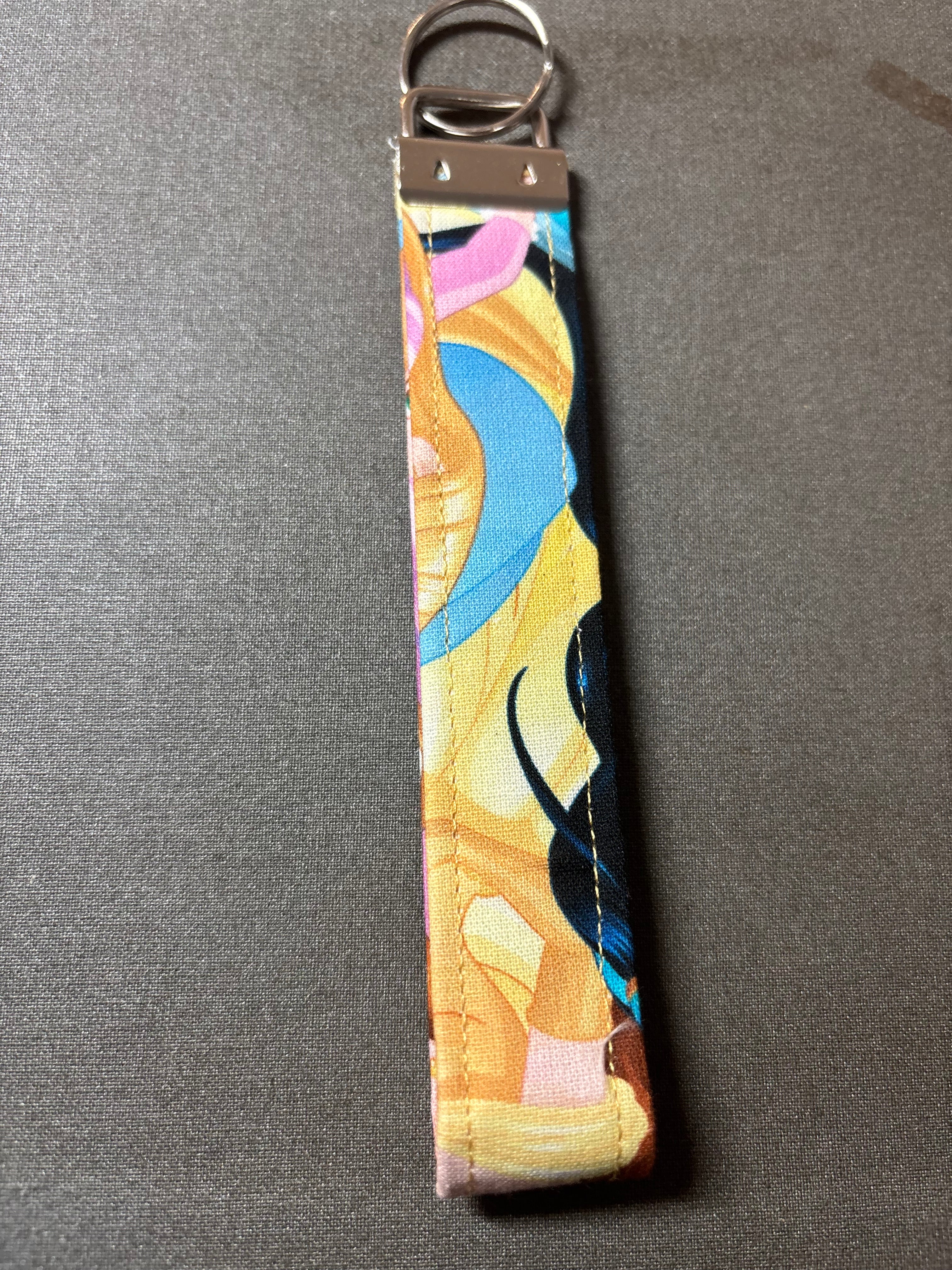 Wristlet keychain