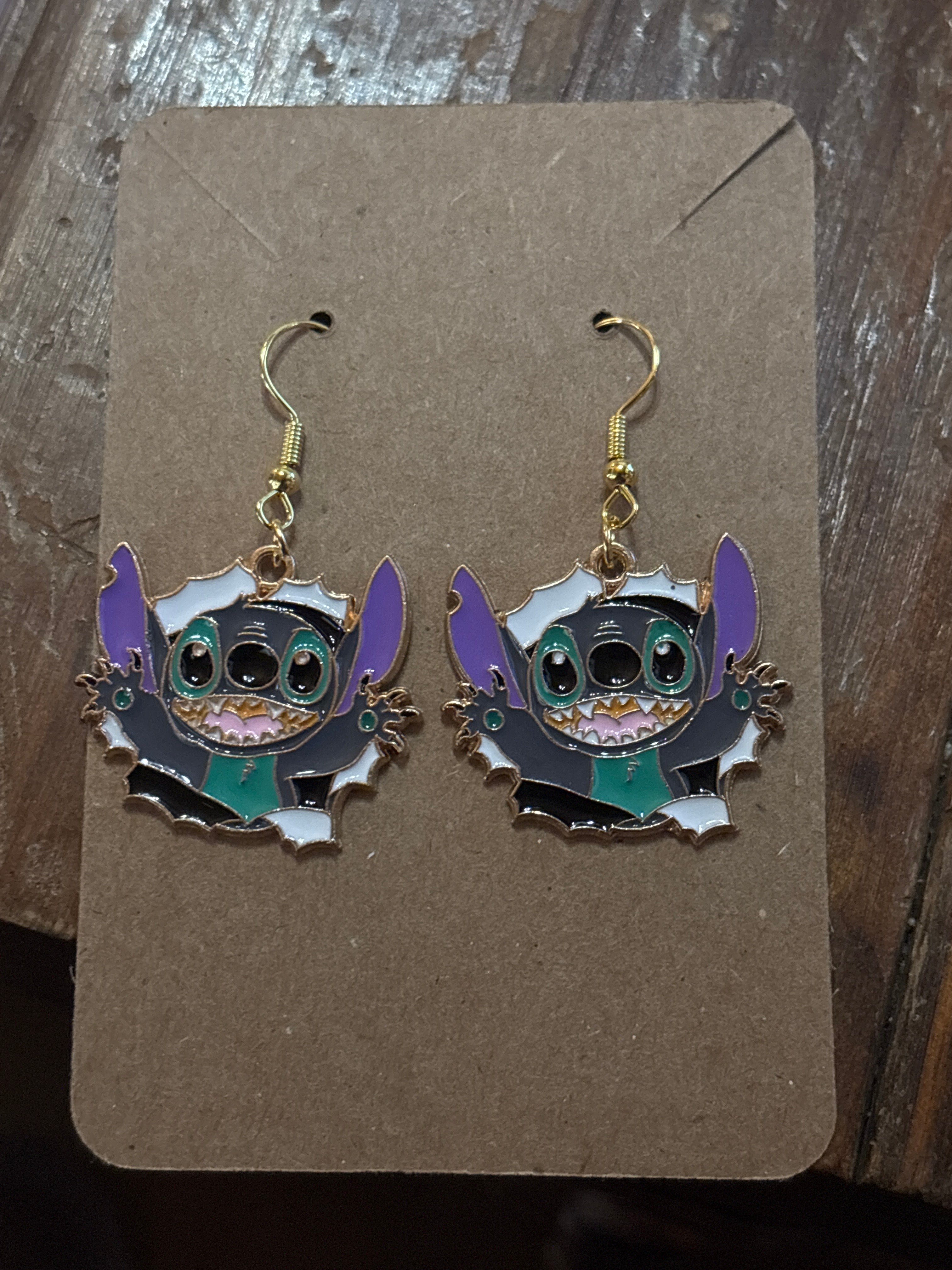 Stitch earrings