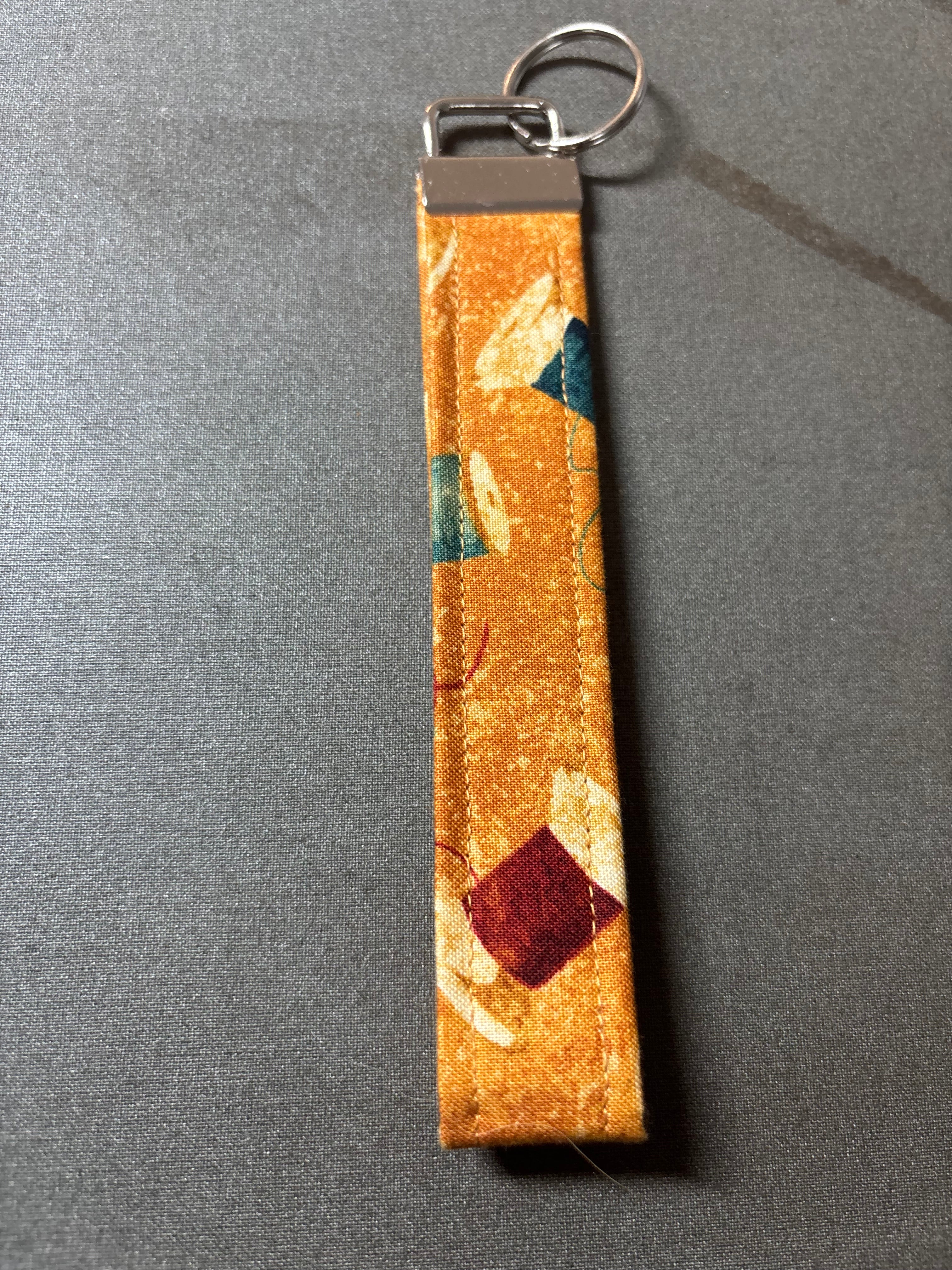 Wristlet keychain