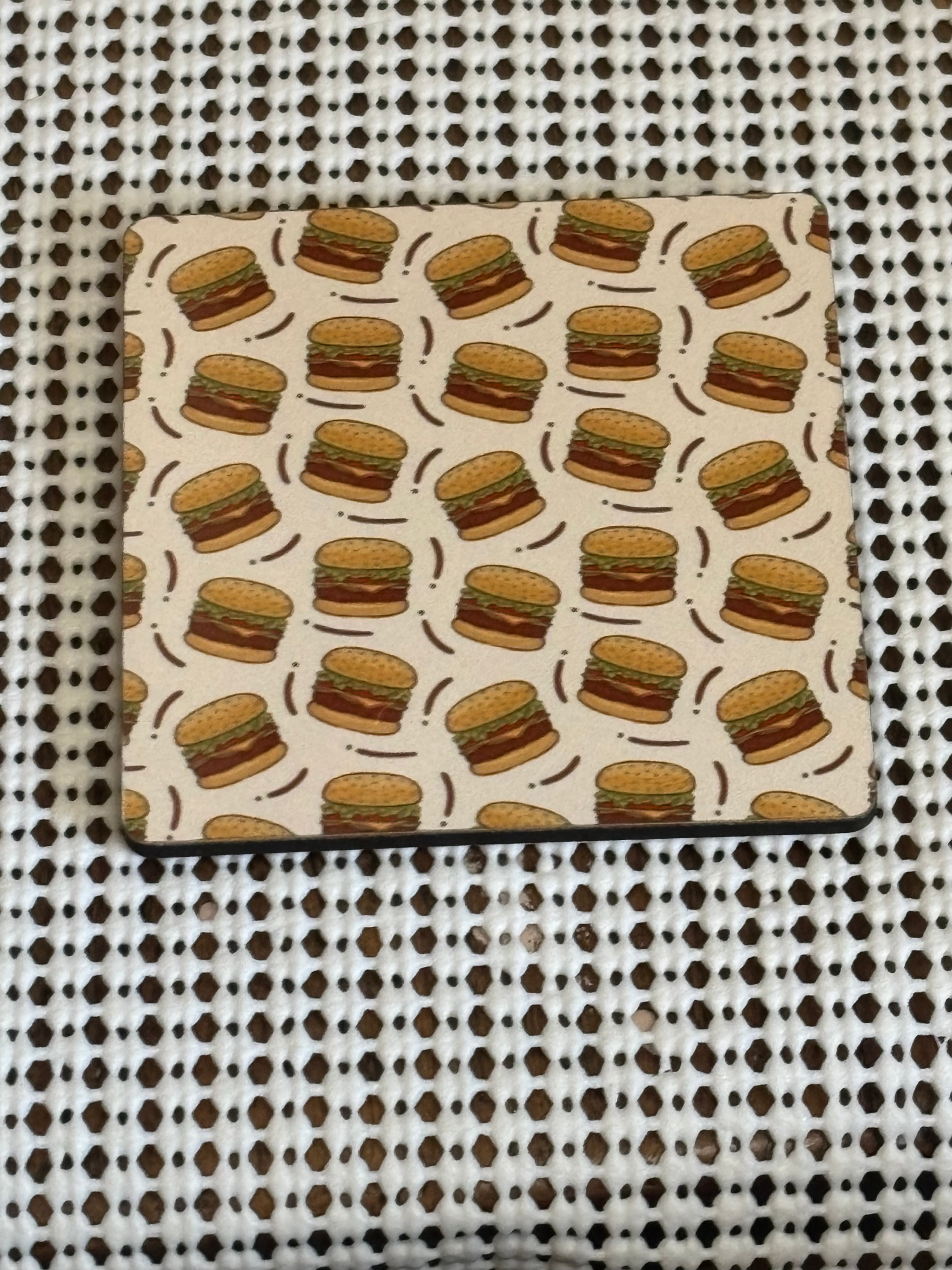 Burger magnet